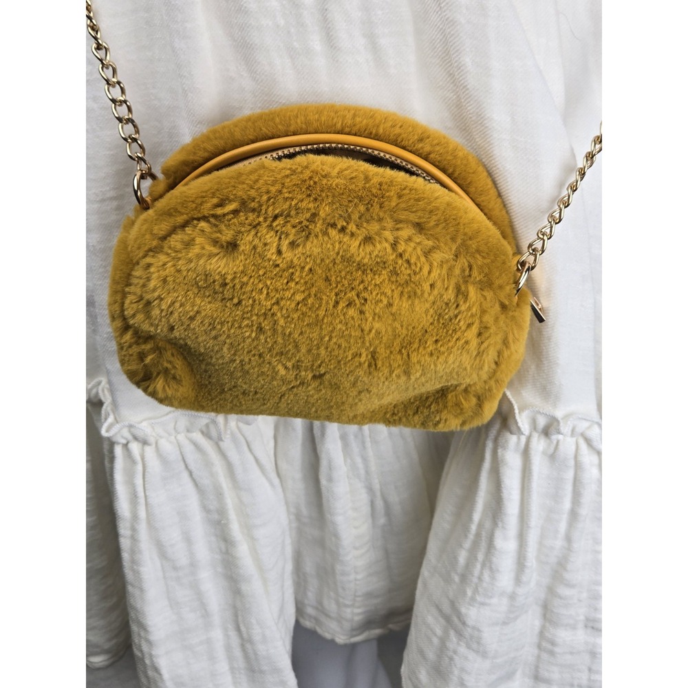 A New Day mustard yellow faux fur round crossbody bag handbag purse  gold‎ chain